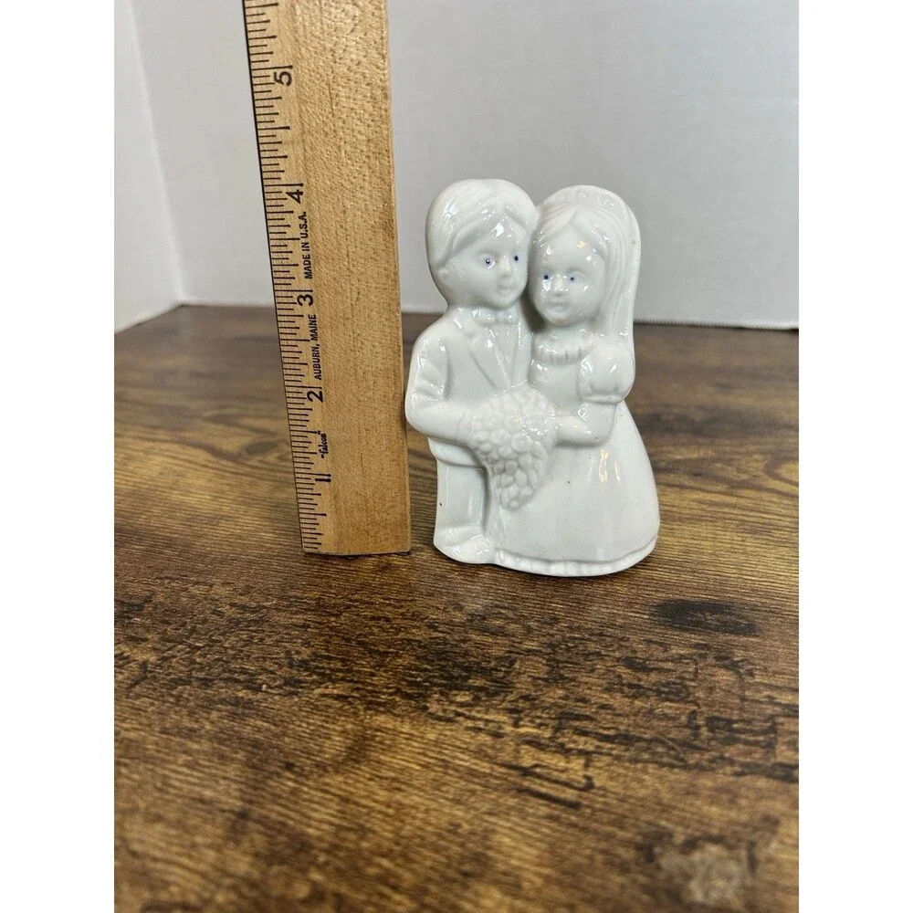Vintage Ceramic Bride & Groom Wedding Bell White Porcelain Figurine Keepsake